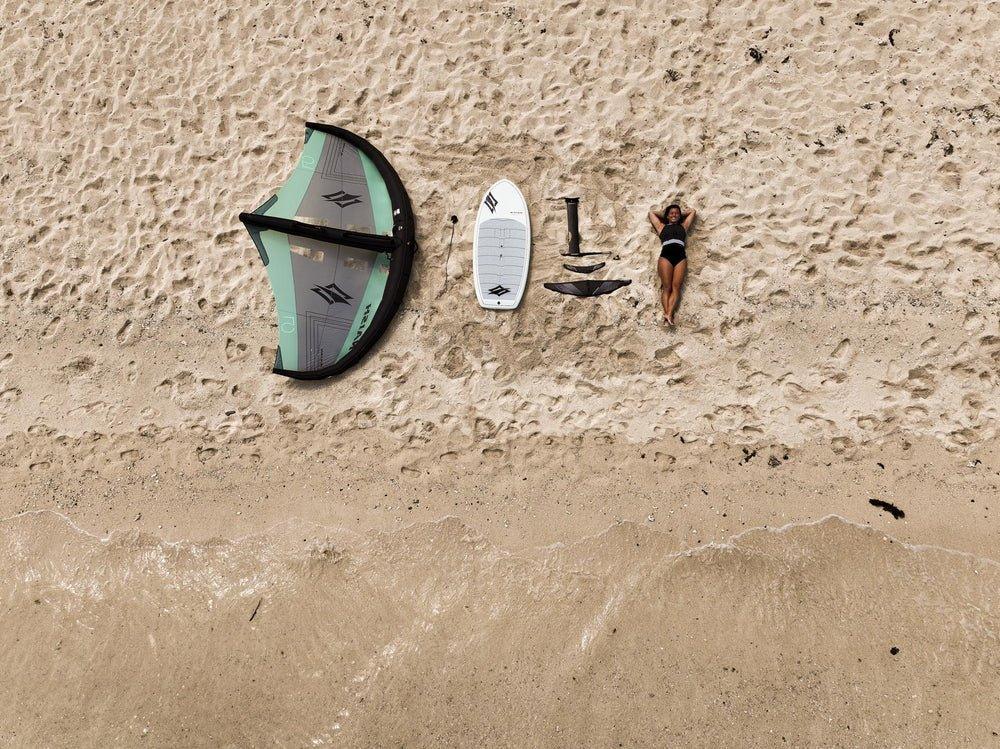 Beste Wingfoil Startpakke 2025: Naish Wingsurfer pakke - Surf1
