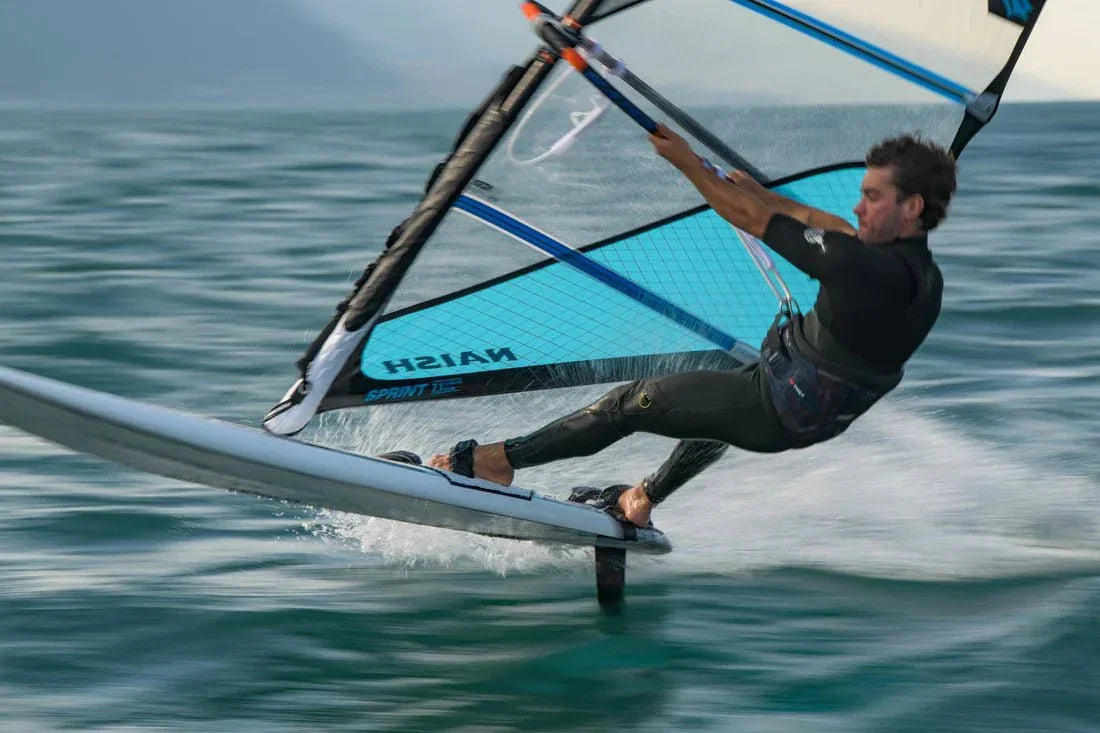 NAISH Freeride pakke: Naish Strato Wood + Komlett Naish Sprint rigg - Surf1